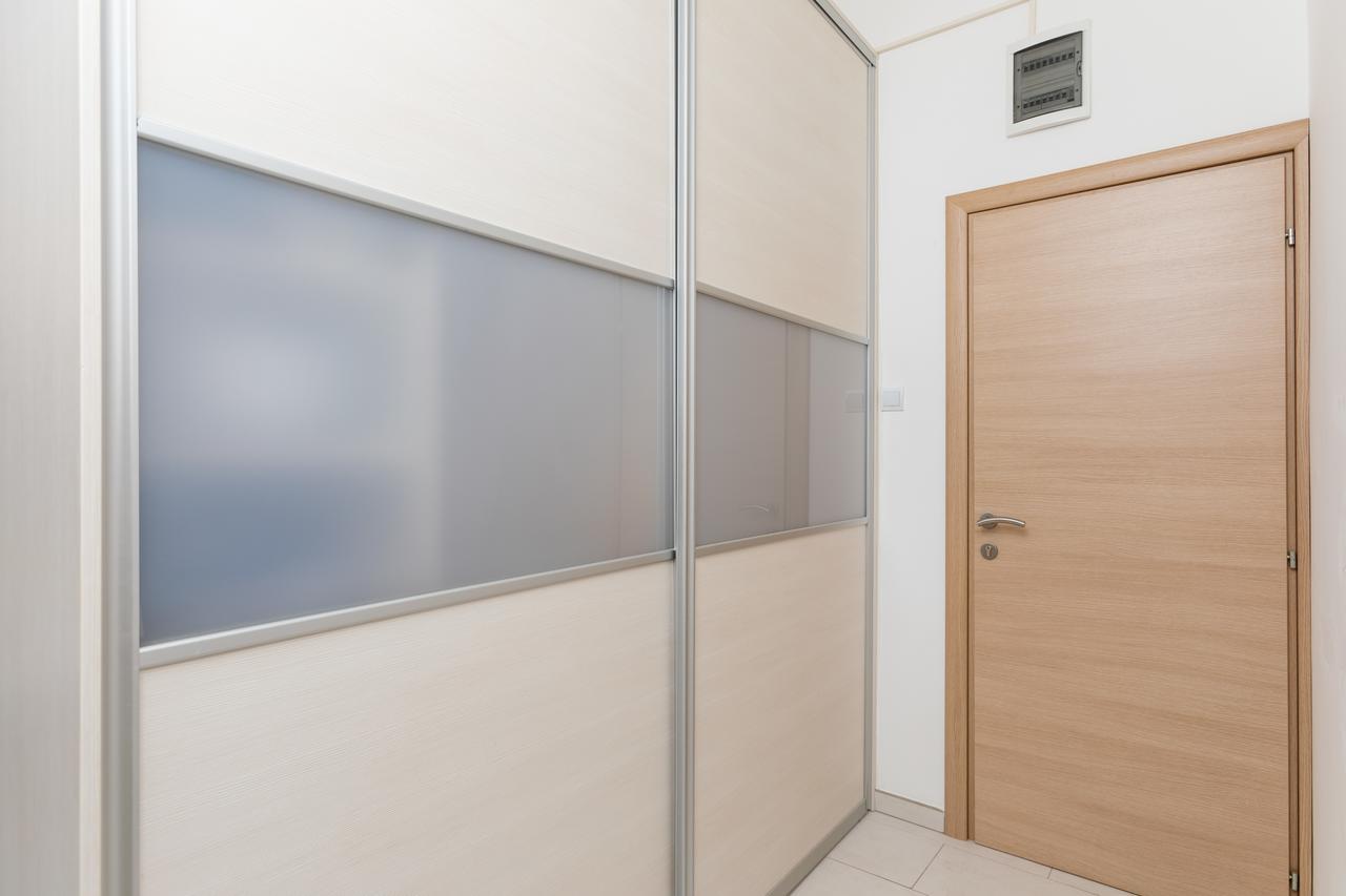 Apartments Miramar Котор Екстер'єр фото